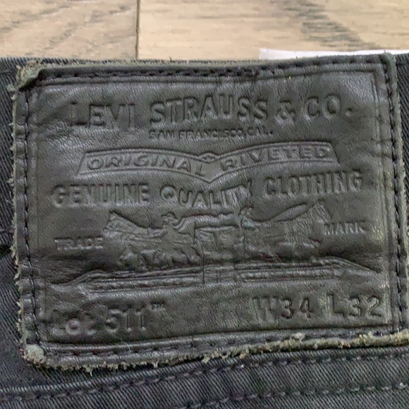 Levi’s Slim Straight Black Denim Jeans - Picture 4 of 4